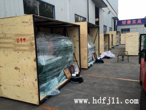 麻豆精品一区二区风机包装